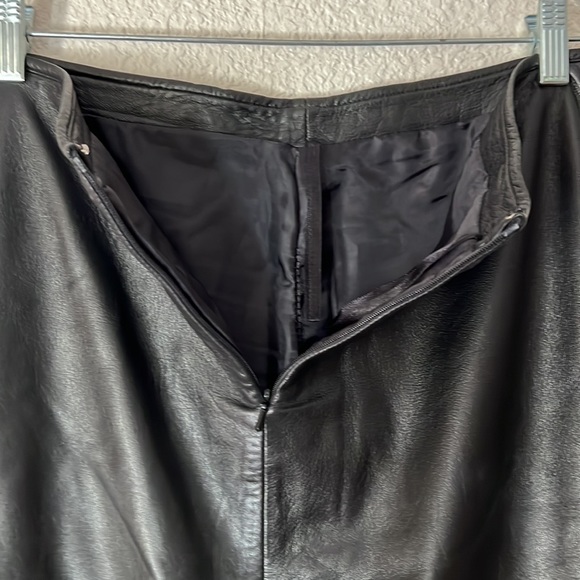 For Joseph - Soft Leather Skirt. - Picture 3 of 8